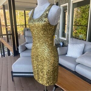 Alice And Olivia Green Sequin Dress for Sale up to 90% Off: Poshmark Alice And Olivia Green Sequin Dress for Sale up to 90% Off: Poshmark